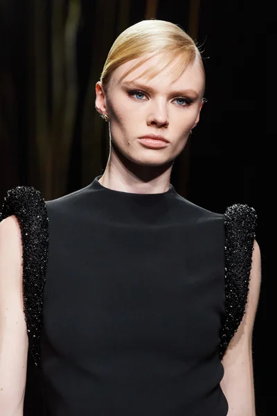 Look 236